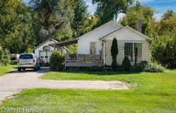 2874 E Ashby Road, Midland Twp, MI 48640