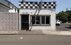 55 S 2nd Street, Central Point, OR 97502