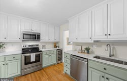 10413 COURTHOUSE Drive, FAIRFAX, VA 22030