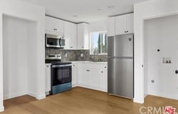 15840 Chatsworth, Granada Hills, CA 91344
