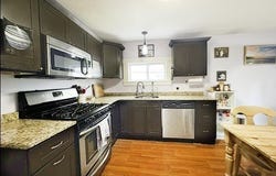 8 May Street, Beverly, MA 01915