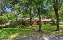 31 Longmeadow, Pine Bluff, AR 71603