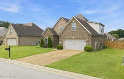 19 Ezekial Drive, Jackson, TN 38305