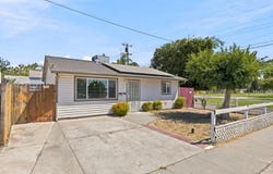 521 Oregon ST, MANTECA, CA 95337