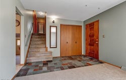 2211 Camelot Drive, Parma, OH 44134
