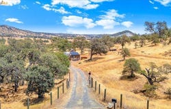 4841 Kendall CT, Jamestown, CA 95327