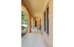 1300 Southridge LN, Fort Smith, AR 72908