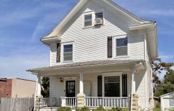 1720 Sumner Street, Lincoln, NE 68502