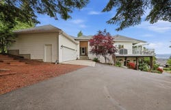 4913 S Bella Vista Dr, Veradale, WA 99037