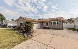 23537 David Drive, North Olmsted, OH 44070