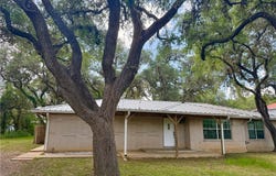170 White Lane, Beeville, TX 78102