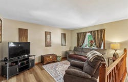 46 Regal Lane, IowaCity, IA 52240