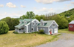 654 Bristol Road, Monkton, VT 05443