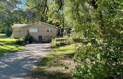 10020 W 51st Street, Merriam, KS 66203