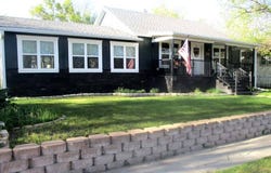 106 E 6th, Gordon, NE 69343