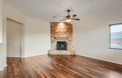 318 Blossom Valley Strm, Buda, TX 78610