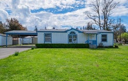 5465 NANDINA St, SweetHome, OR 97386