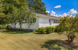 1512 Ridge Ave, Florence, AL 35630