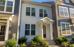 360 LAKE FRONT Drive, MINERAL, VA 23117
