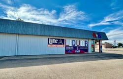 804 E Olive St, Lamar, CO 81052