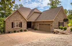 2345 Alpine Overlook Drive, Innsbrook, MO 63390