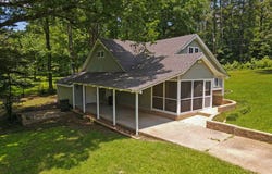319 Rogers Avenue, BRUCE, MS 38915