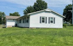 1900 Madison, Trenton, MO 64683