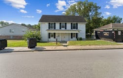 203 Park St, Athens, TN 37303