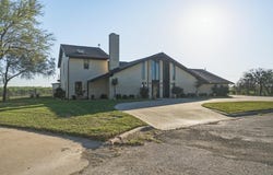 1505 Hillcrest St, Coleman, TX 76834