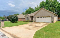 7051 E Ridge Drive, Sherwood, AR 72120-4248