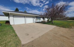 8625 11th Ave. NW, BOTTINEAU, ND 58318