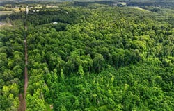 Keefus Road, Conneaut, OH 44030