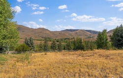 114 HIGHLANDS Dr, Sun Valley, ID 83353