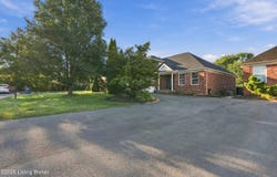 1702 Victory Ct, Prospect, KY 40059