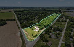 2458 S Madison Road, Beloit, WI 53511