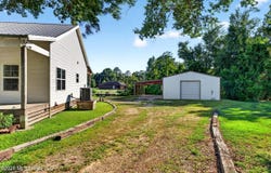 18 Harbor Lane, Carriere, MS 39426