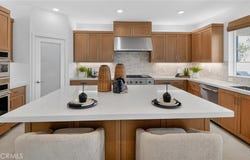 27976 Plateau Terrace, Valencia, CA 91381