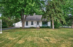 1100 Cartway Road, Champlin, MN 55316