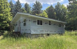 3475 Grace Road, Frankfort, MI 49635