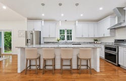 16 Ledge Hill Ln, Rehoboth, MA 02769