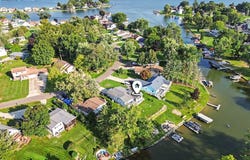 124 Claremont Circle, Brooklyn, MI 49230