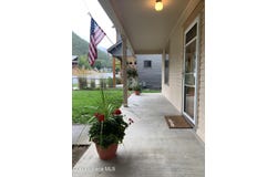 106 Kellogg Ave, Kellogg, ID 83837