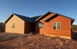16 E PIONEER Dr, Moab, UT 84532
