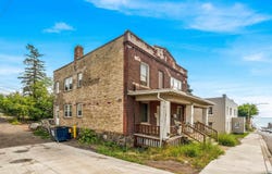 614 N 6th Ave E, Duluth, MN 55805