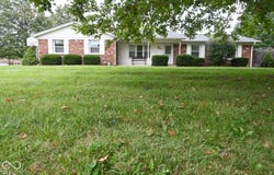 551 Castle Manor, Indianapolis, IN 46214