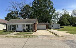 280 N E L Hawk St, Puxico, MO 63960