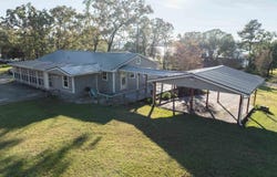 704 Callender Lake Drive, Murchison, TX 75778