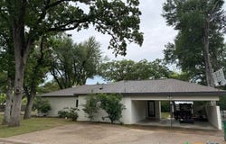 1806 N Harding, Cameron, TX 76520