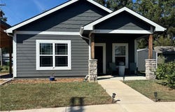 413 E 2nd Street, Ottawa, KS 66067