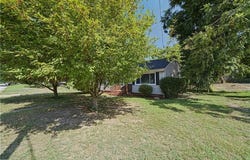 32 Claremont Avenue, Hampton, VA 23661